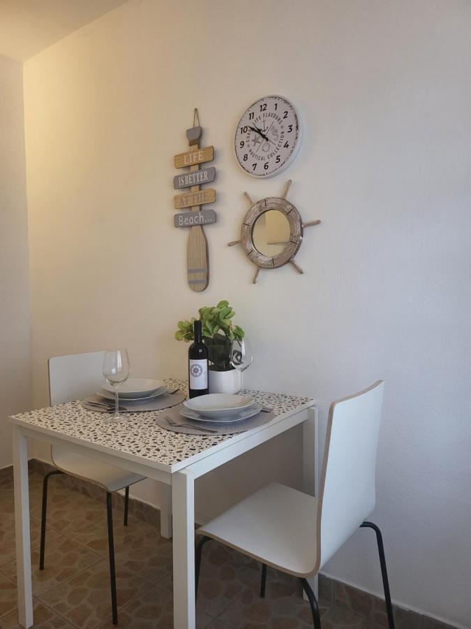 Apartmaniinprimosten Primošten Exterior foto
