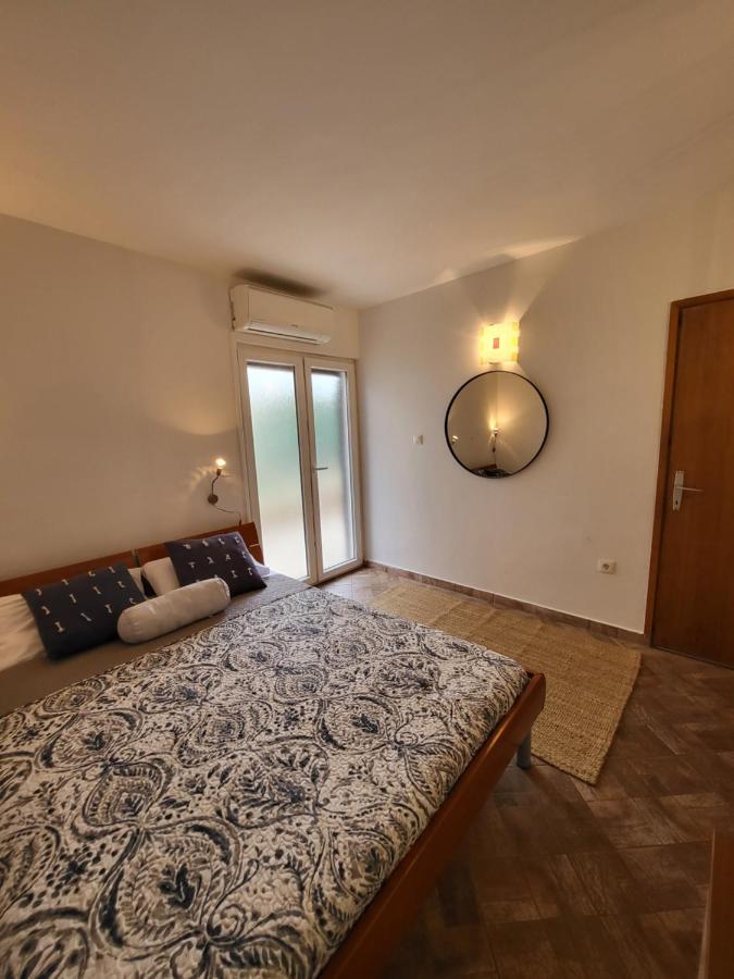 Apartmaniinprimosten Primošten Exterior foto